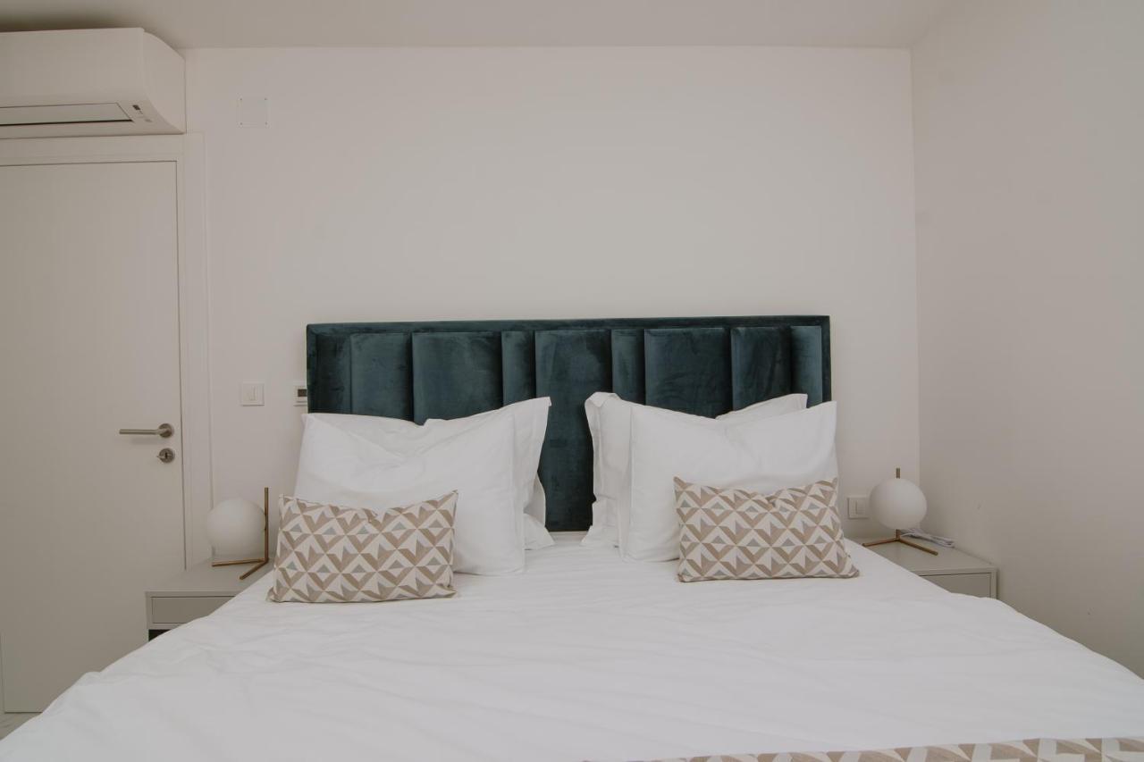 Apartments Adriatic Pearl Trogir Exterior foto